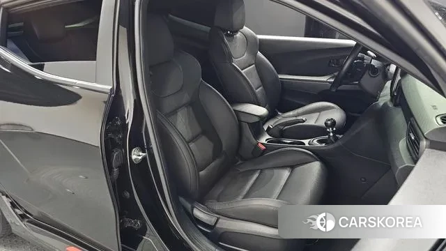 Hyundai Veloster (JS) id 2986635 из Кореи 20