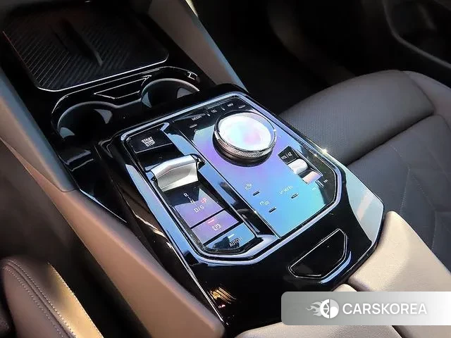 BMW 5 Series (G60) id 3476988 из Кореи 20