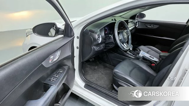 Kia The New K3 2nd generation id 4389385 из Кореи 31