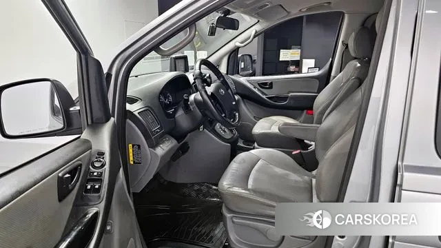 Hyundai The New Grand Starex id 3599161 из Кореи 20