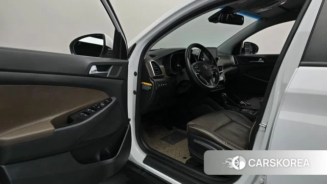 Hyundai All New Tucson id 4536574 из Кореи 33