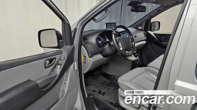 Hyundai The New Grand Starex id 2710590 из Кореи 20