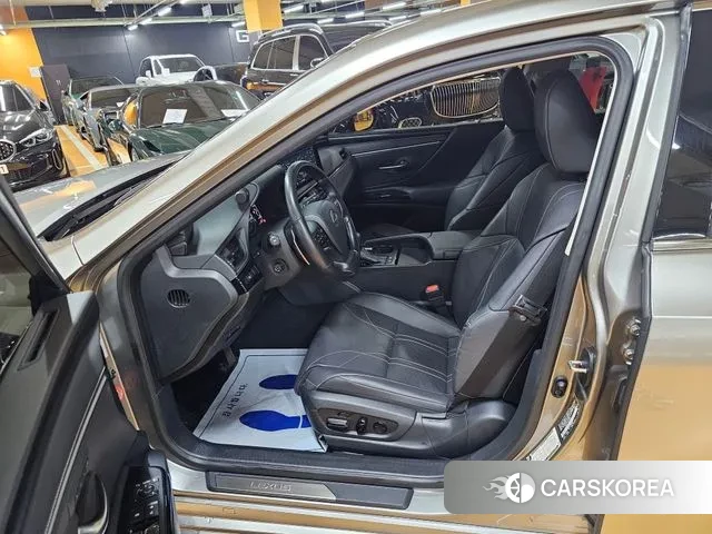 Lexus ES300h 7th generation id 3338584 из Кореи 17