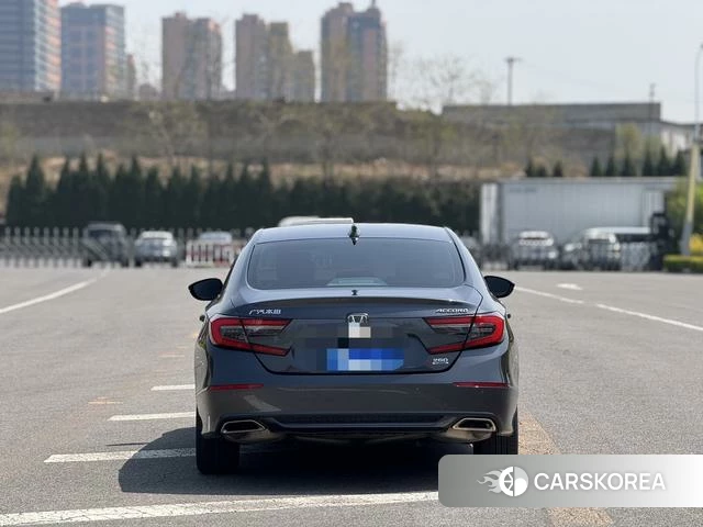 Honda Accord id 4259385 из Китая 11