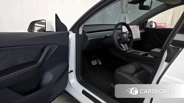 Tesla Model Y id 3323643 из Кореи 20