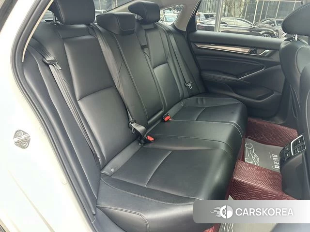 Honda Accord id 4273945 из Китая 22