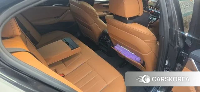 BMW 5 Series (G30) id 3660699 из Кореи 20