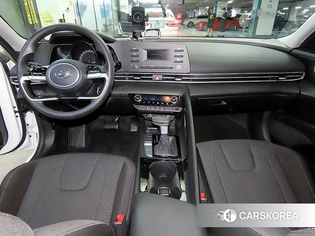 Hyundai Avante Hybrid (CN7) id 4842567 из Кореи 17