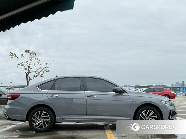 Volkswagen Lavida id 4273859 из Китая 11