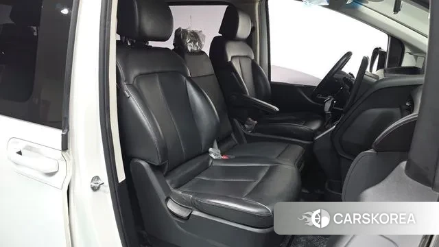 Hyundai Staria id 3421622 из Кореи 20