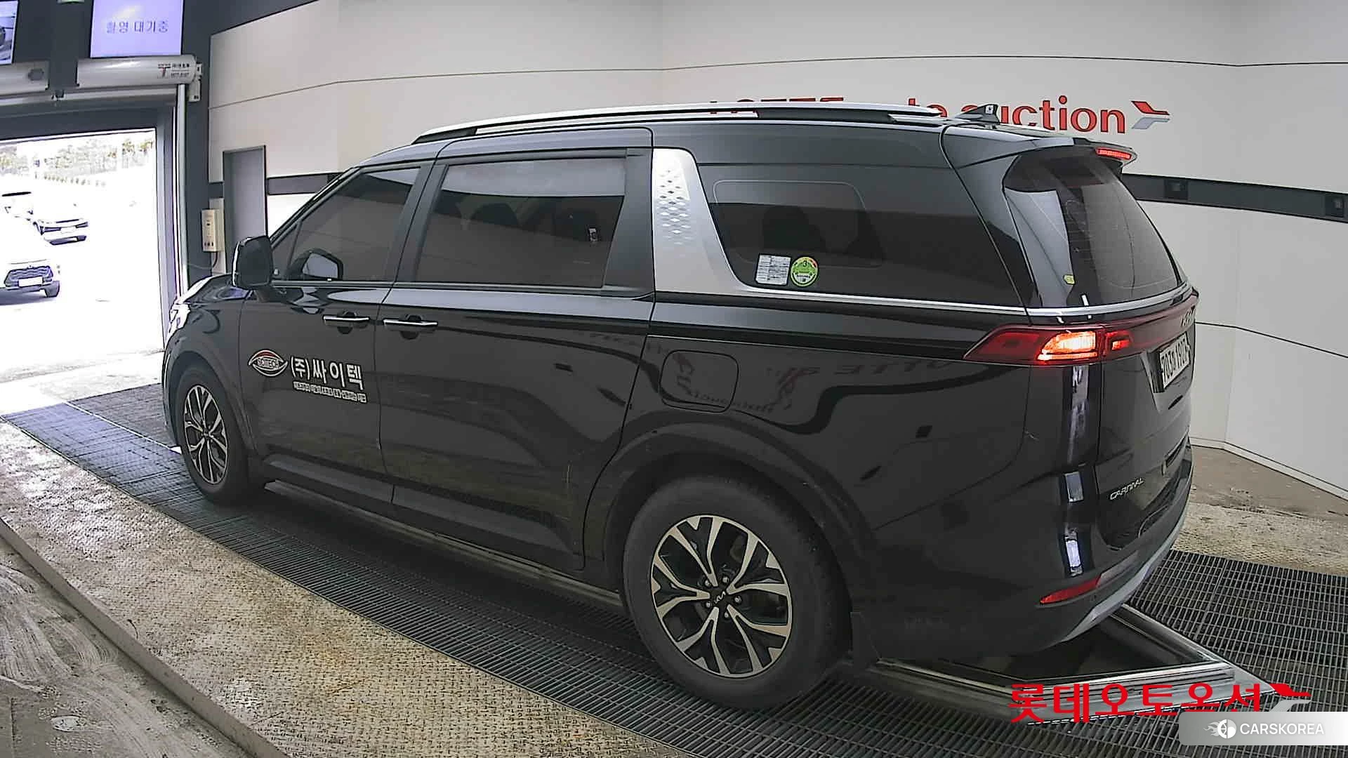 Kia Carnival id 3869415 из Кореи 37