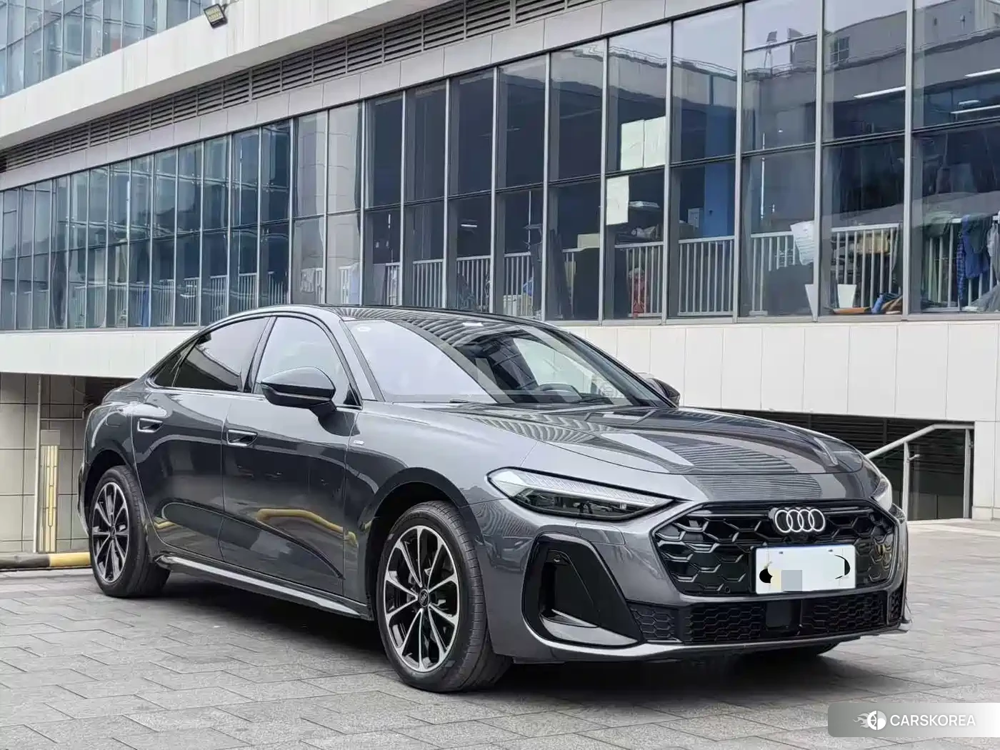 Audi A5L id 4629665 из Китая 14
