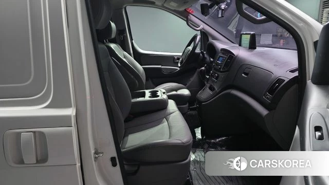 Hyundai The New Grand Starex id 3829398 из Кореи 20