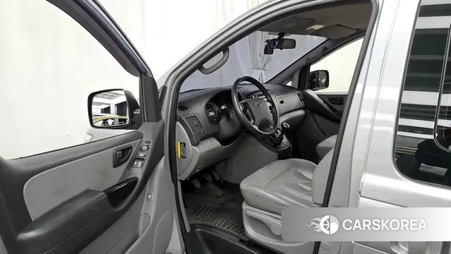 Hyundai The New Grand Starex id 3489569 из Кореи 20