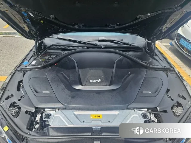 BMW i4 id 3007369 из Кореи 20