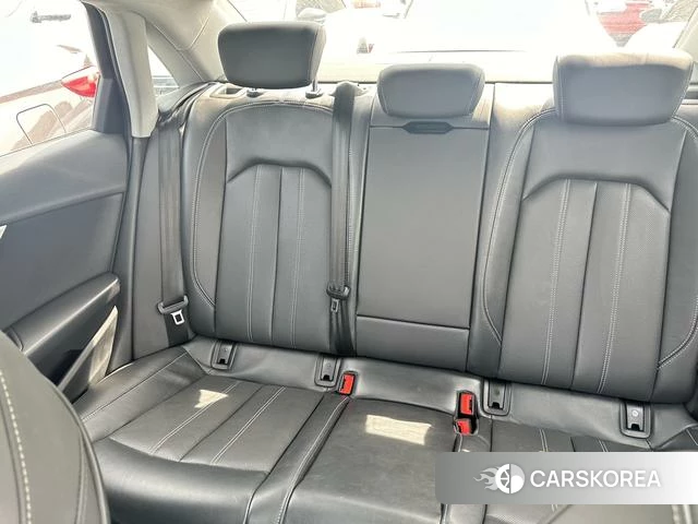 Audi A4L id 4274330 из Китая 20
