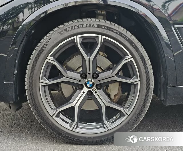 BMW X5 id 4253466 из Китая 21