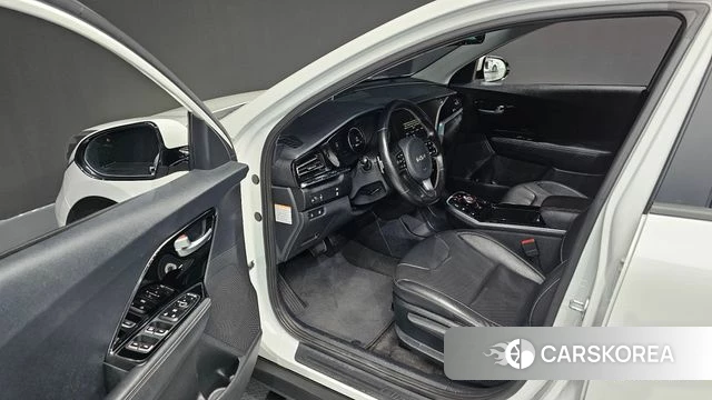 Kia Niro EV id 3827597 из Кореи 20