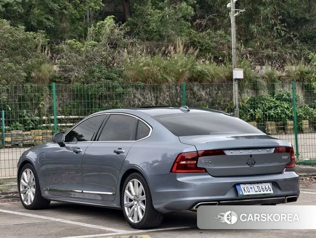 Volvo S90 PHEV id 4212918 из Китая 16
