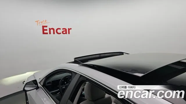 Hyundai Grandeur (GN7) id 2654342 из Кореи 20