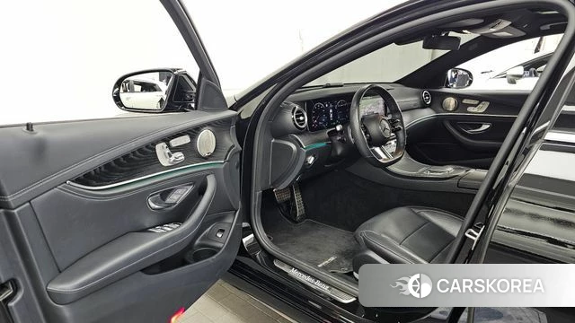 Mercedes-Benz E-Class W213 id 4631224 из Кореи 20