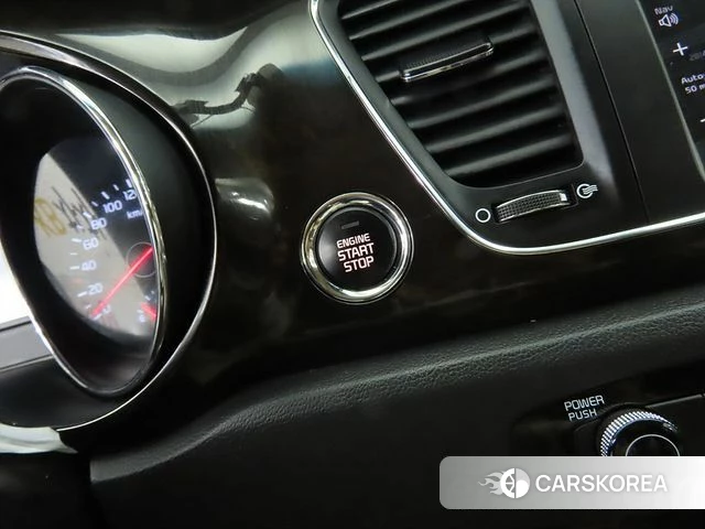 Kia The New Carnival id 3911925 из Кореи 20