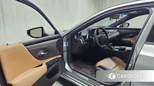 Lexus ES300h 7th generation id 3607698 из Кореи 20