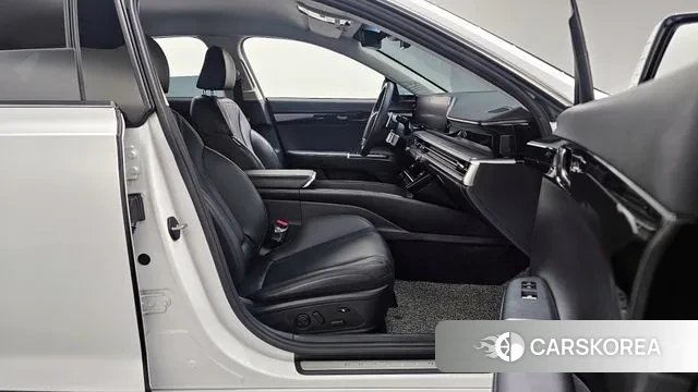 Hyundai Grandeur (GN7) id 3342186 из Кореи 20