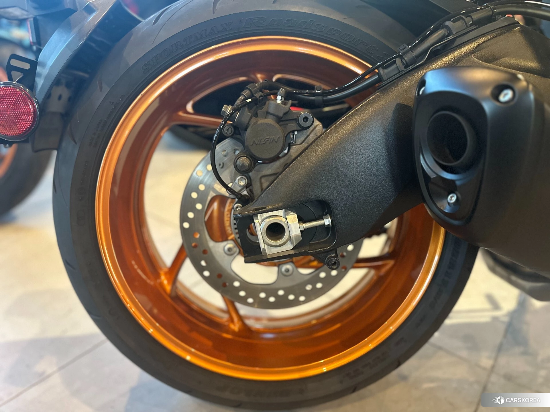 Suzuki GSX-S1000S Katana id 4352668 из Японии 10