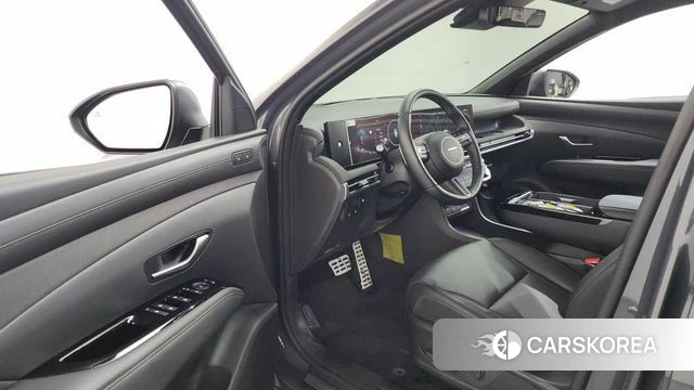 Hyundai The New Tucson (NX4) id 4607305 из Кореи 32