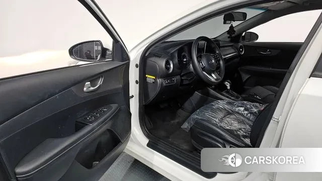 Kia Come New K3 id 3612654 из Кореи 20