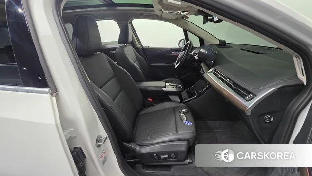 BMW 2 Series Active Tourer (F45) id 3851274 из Кореи 20