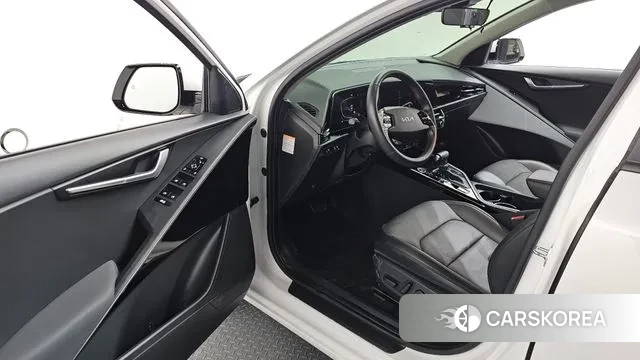 Kia Di Ol Nu Niro id 3411114 из Кореи 20