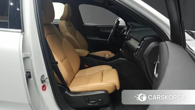 Volvo XC40 id 3807090 из Кореи 20