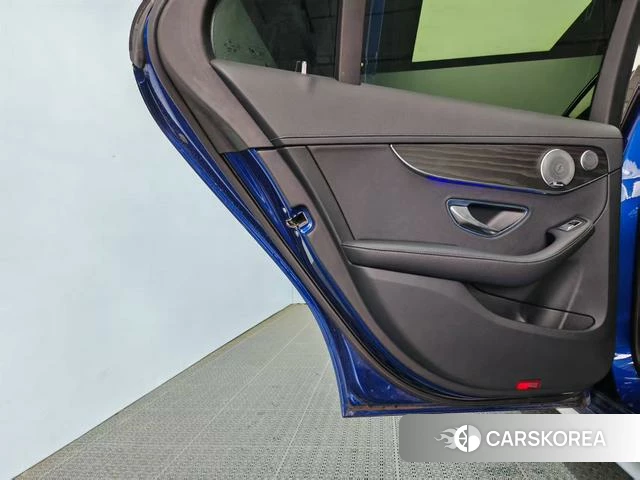 Mercedes-Benz Class C id 4277976 из Китая 20