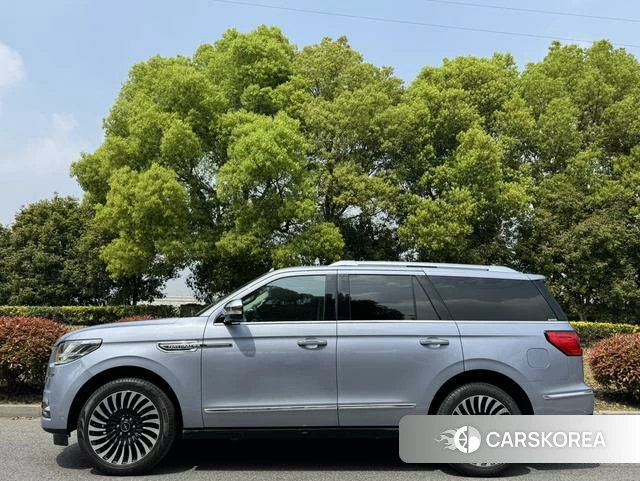 Lincoln Navigator id 4240817 из Китая 17