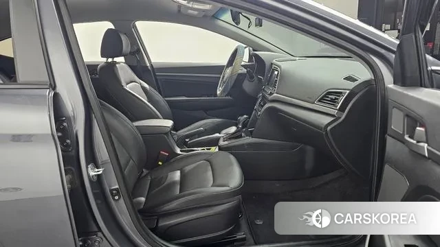 Hyundai Avante AD id 3612757 из Кореи 20