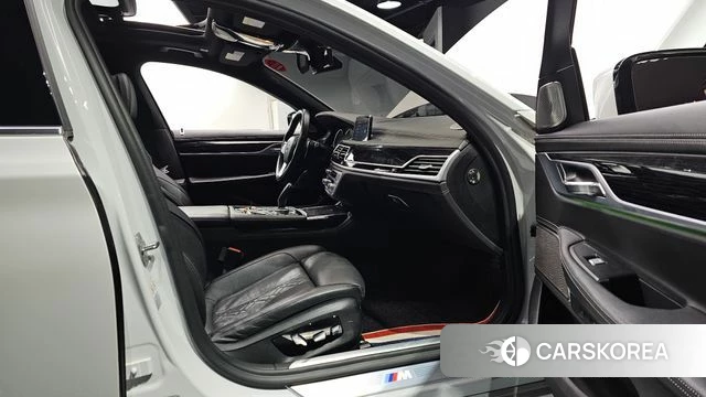 BMW 7 Series (G11) id 3917269 из Кореи 20