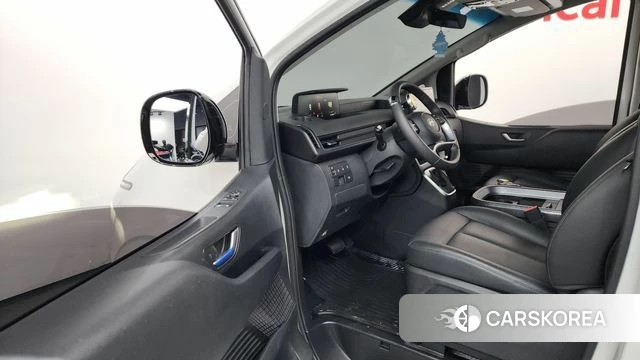 Hyundai Staria id 3792841 из Кореи 20