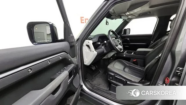 Land Rover Defender (L663) id 3264376 из Кореи 20