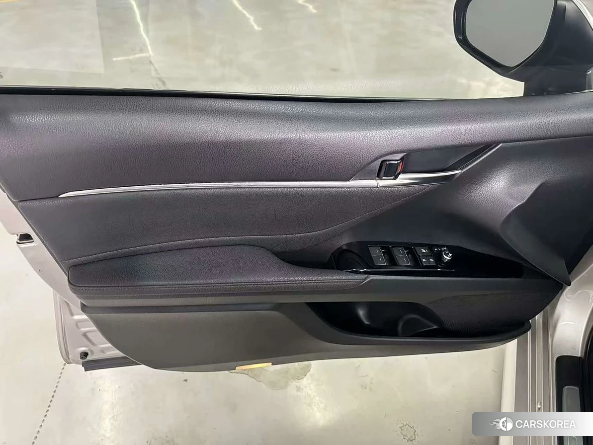 Toyota Camry id 4426503 из Китая 16