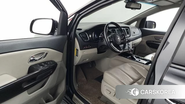 Kia The New Carnival id 3801282 из Кореи 20