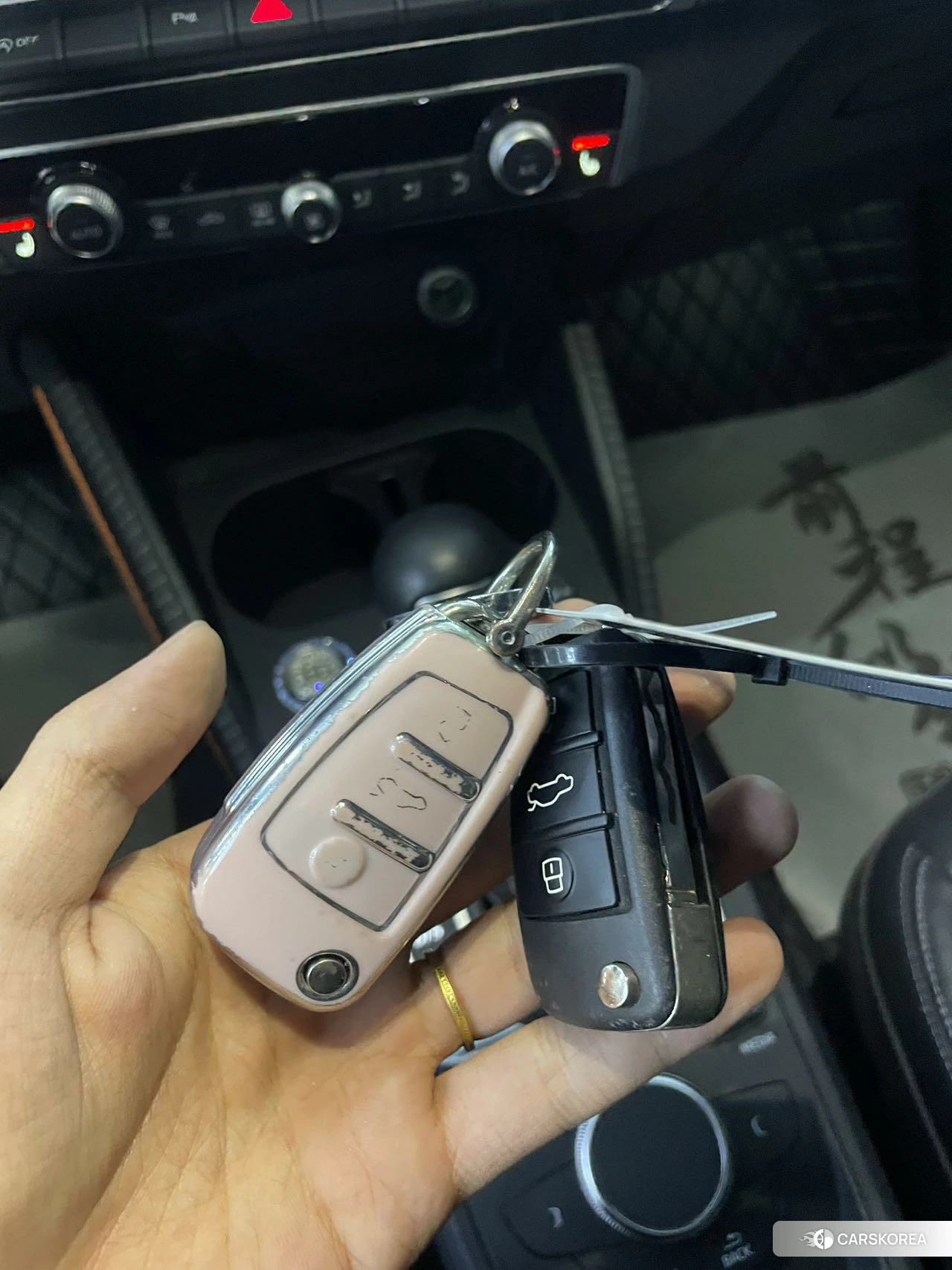 Audi Q2L id 4426555 из Китая 22