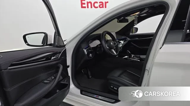 BMW 5 Series (G30) id 2930340 из Кореи 20