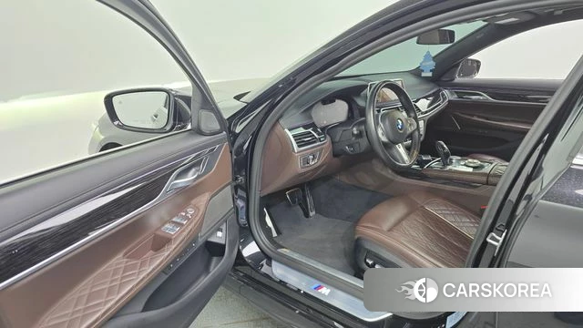 BMW 7 Series (G11) id 3800475 из Кореи 20