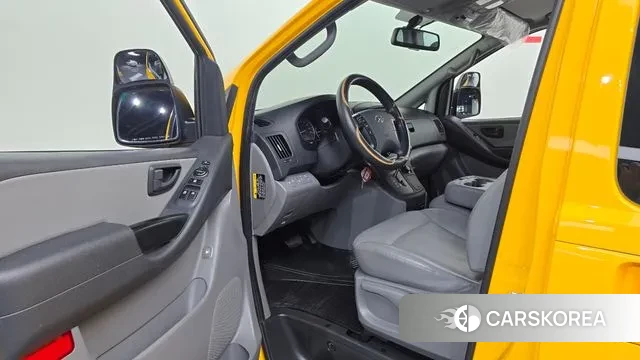 Hyundai The New Grand Starex id 3788636 из Кореи 19