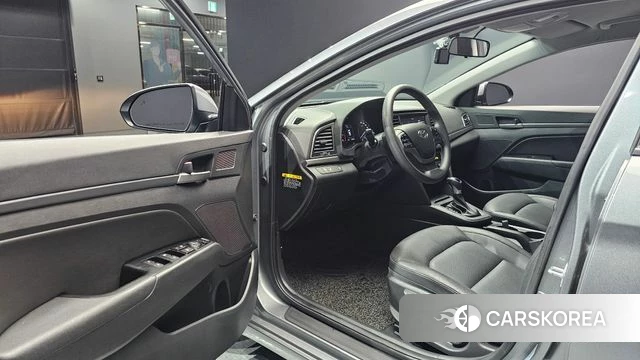 Hyundai Avante AD id 4605424 из Кореи 30