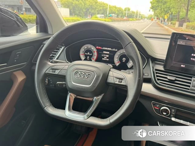 Audi Q5L id 4300902 из Китая 14