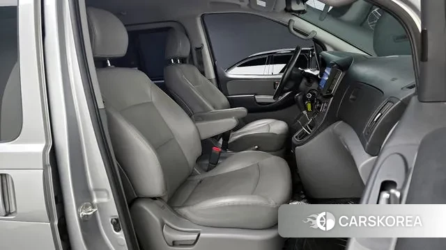 Hyundai The New Grand Starex id 3682248 из Кореи 20