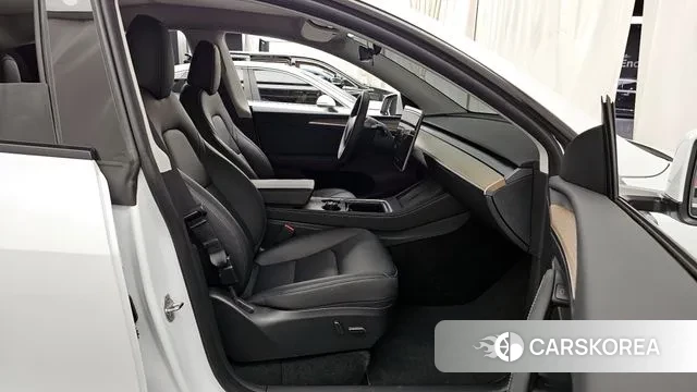 Tesla Model Y id 3605952 из Кореи 20